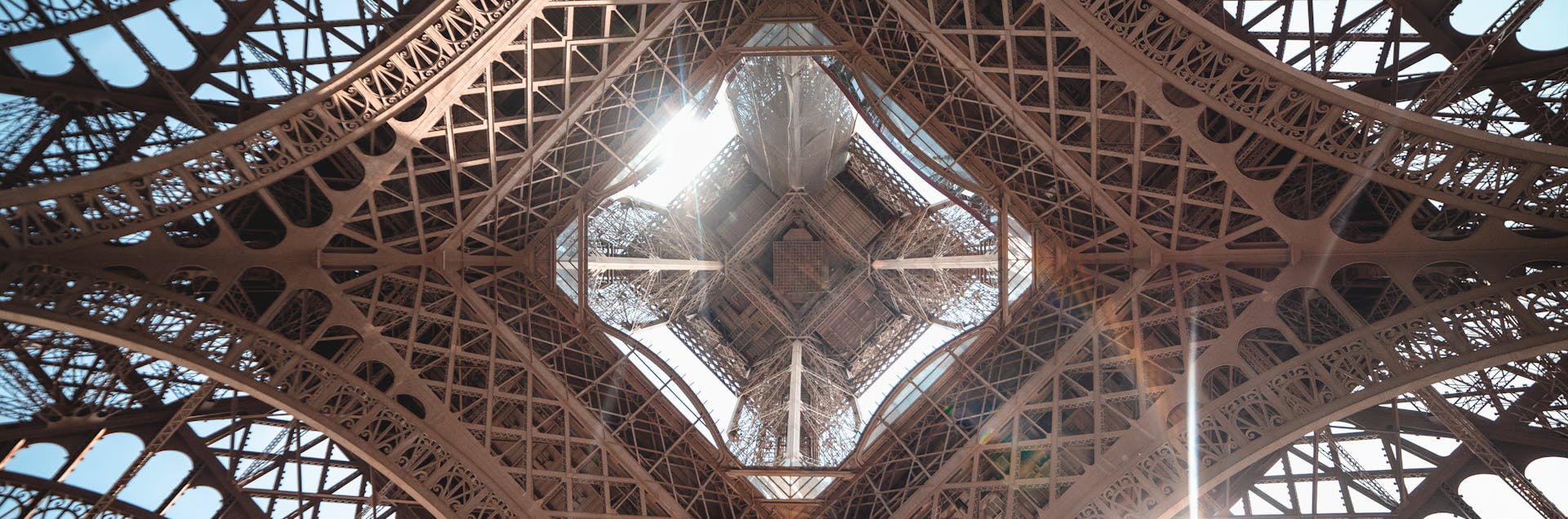 前往欧洲的司机服务——巴黎