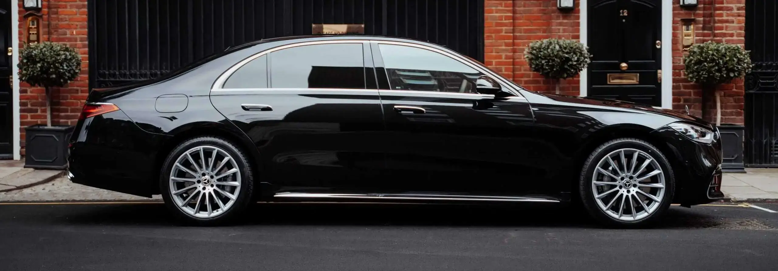 Mercedes-Benz S class Chauffeur Service