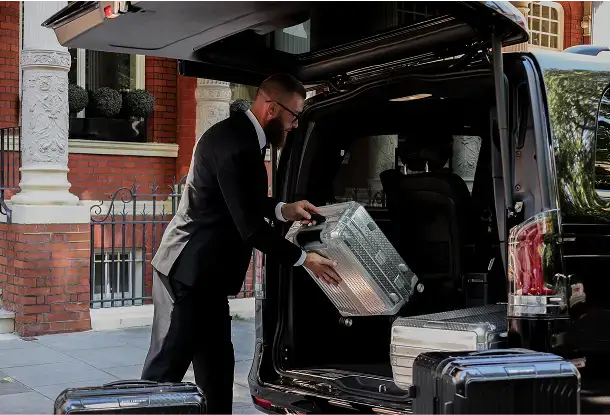 Hassle-free transfer: VIP escort to the RAF Station Northolt airport