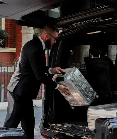 Водитель Mercedes V Class в Лондоне: пространство, стиль и изысканность